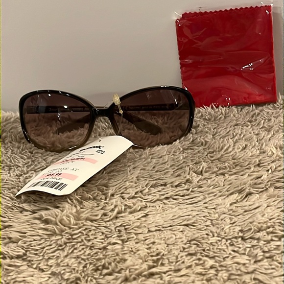 NWT Juicy Couture Sunglasses. Made in Italy. Debbie H/S warm brown color. - Picture 2 of 16